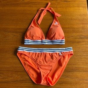 Tangerine, Adidas bikini